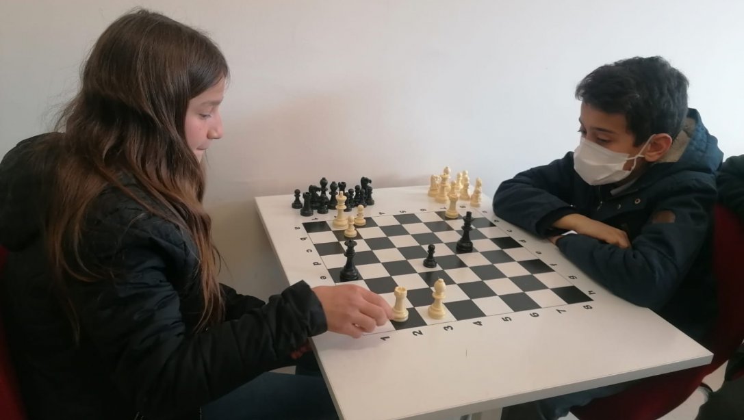 Erbap Kapsamında Satranç Turnuvası Yapıldı.